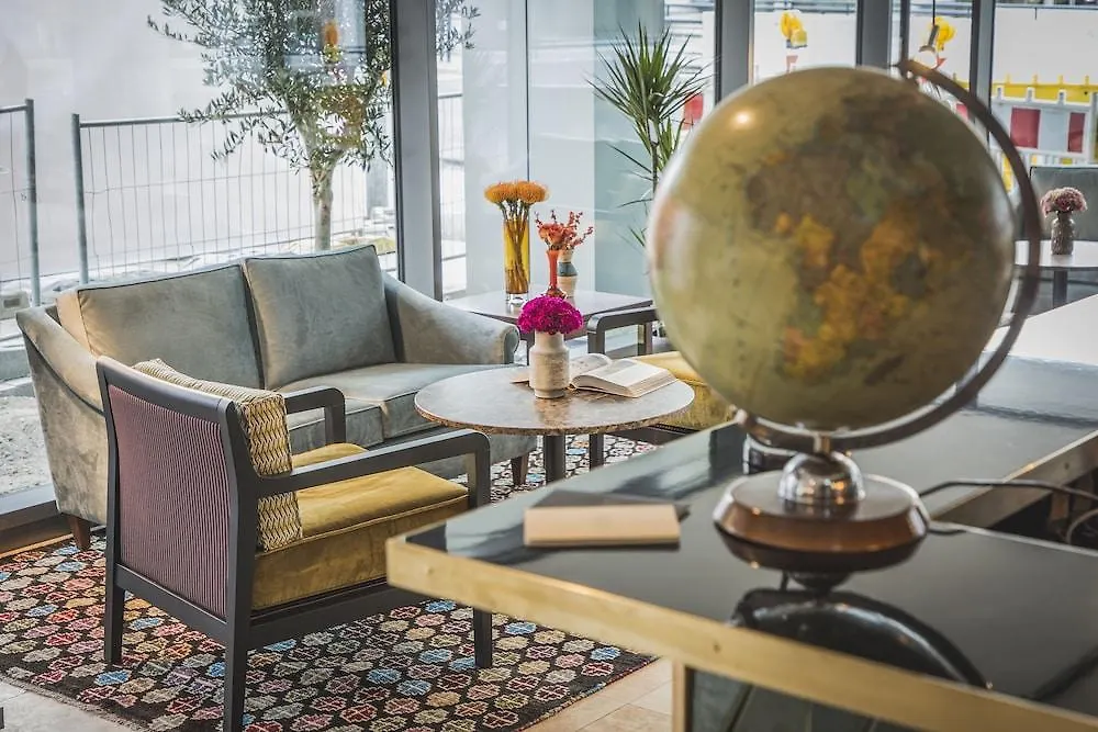 ****  Henri Hotel Duesseldorf Downtown Germany